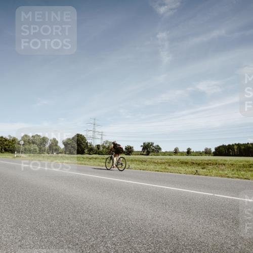 07.09.2025 - 19. Norderstedt Triathlon Michael Burmester http://msf.ph/oto/8858587 07.09.2025 12:34:00 Radfahren 272, 273, 852 meine-sportfotos.de