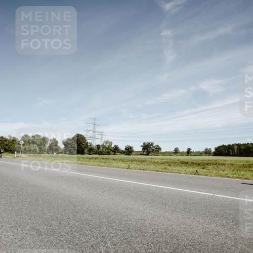 07.09.2025 - 19. Norderstedt Triathlon Michael Burmester http://msf.ph/oto/8858625 07.09.2025 12:34:18 Radfahren  meine-sportfotos.de