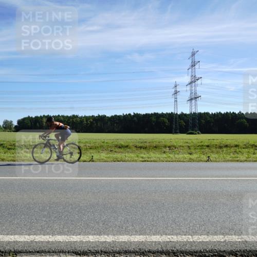 07.09.2025 - 19. Norderstedt Triathlon Michael Burmester http://msf.ph/oto/8858645 07.09.2025 11:31:29 Radfahren 749, 771 meine-sportfotos.de