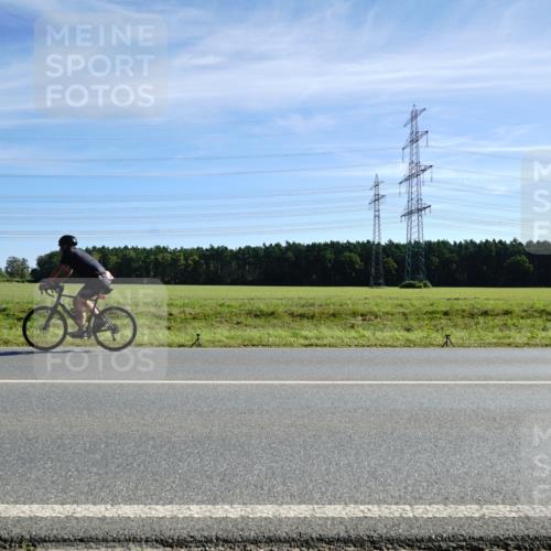 07.09.2025 - 19. Norderstedt Triathlon Michael Burmester http://msf.ph/oto/8858674 07.09.2025 11:31:39 Radfahren 710, 1186 meine-sportfotos.de