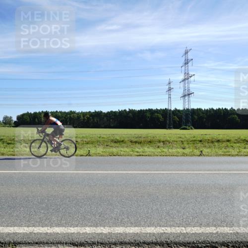 07.09.2025 - 19. Norderstedt Triathlon Michael Burmester http://msf.ph/oto/8858778 07.09.2025 11:32:46 Radfahren 774, 834, 1167 meine-sportfotos.de