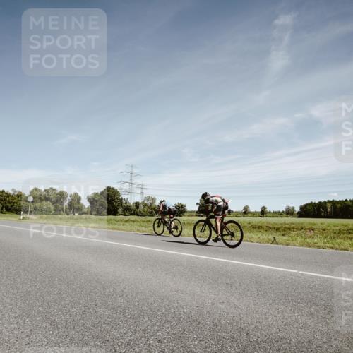 07.09.2025 - 19. Norderstedt Triathlon Michael Burmester http://msf.ph/oto/8858839 07.09.2025 12:36:22 Radfahren 174, 1216 meine-sportfotos.de
