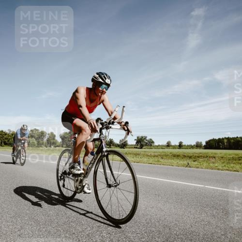 07.09.2025 - 19. Norderstedt Triathlon Michael Burmester http://msf.ph/oto/8858857 07.09.2025 12:36:32 Radfahren 169, 798, 825, 1338 meine-sportfotos.de