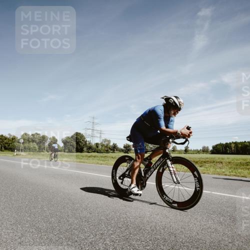 07.09.2025 - 19. Norderstedt Triathlon Michael Burmester http://msf.ph/oto/8858860 07.09.2025 12:36:33 Radfahren 798, 825, 1338 meine-sportfotos.de