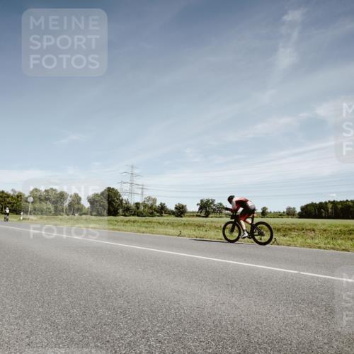 07.09.2025 - 19. Norderstedt Triathlon Michael Burmester http://msf.ph/oto/8858874 07.09.2025 12:36:38 Radfahren 249 meine-sportfotos.de