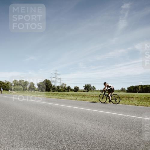 07.09.2025 - 19. Norderstedt Triathlon Michael Burmester http://msf.ph/oto/8858882 07.09.2025 12:36:46 Radfahren  meine-sportfotos.de
