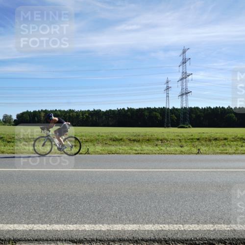 07.09.2025 - 19. Norderstedt Triathlon Michael Burmester http://msf.ph/oto/8858915 07.09.2025 11:33:58 Radfahren 1305 meine-sportfotos.de