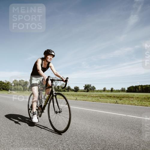 07.09.2025 - 19. Norderstedt Triathlon Michael Burmester http://msf.ph/oto/8858940 07.09.2025 12:37:46 Radfahren 208, 1292 meine-sportfotos.de