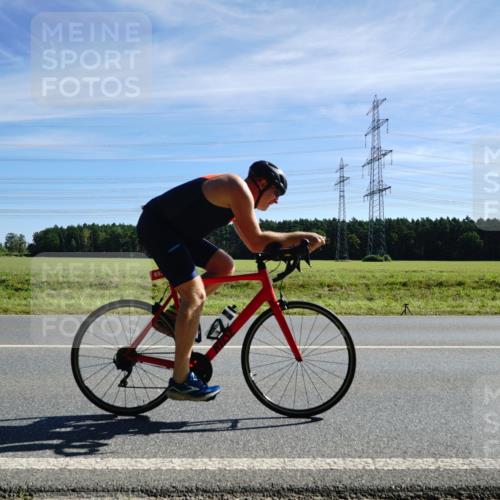 07.09.2025 - 19. Norderstedt Triathlon Michael Burmester http://msf.ph/oto/8858966 07.09.2025 11:34:27 Radfahren 833, 1357 meine-sportfotos.de