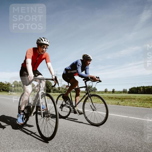 07.09.2025 - 19. Norderstedt Triathlon Michael Burmester http://msf.ph/oto/8859016 07.09.2025 12:38:39 Radfahren 224, 309, 766, 808 meine-sportfotos.de