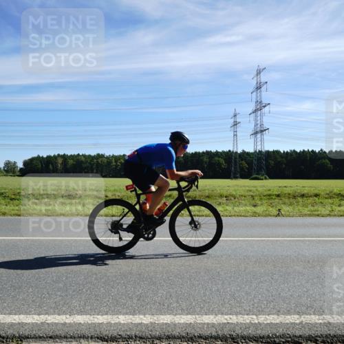 07.09.2025 - 19. Norderstedt Triathlon Michael Burmester http://msf.ph/oto/8859122 07.09.2025 11:35:49 Radfahren 252, 303, 815 meine-sportfotos.de