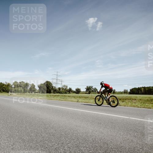 07.09.2025 - 19. Norderstedt Triathlon Michael Burmester http://msf.ph/oto/8859167 07.09.2025 12:41:11 Radfahren  meine-sportfotos.de