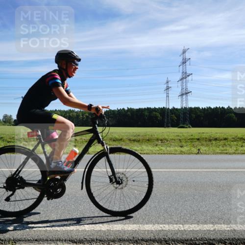 07.09.2025 - 19. Norderstedt Triathlon Michael Burmester http://msf.ph/oto/8859224 07.09.2025 11:36:43 Radfahren 299, 787 meine-sportfotos.de