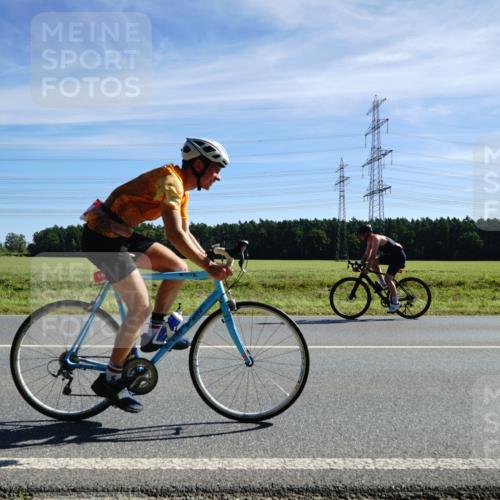 07.09.2025 - 19. Norderstedt Triathlon Michael Burmester http://msf.ph/oto/8859300 07.09.2025 11:37:29 Radfahren 149, 278 meine-sportfotos.de