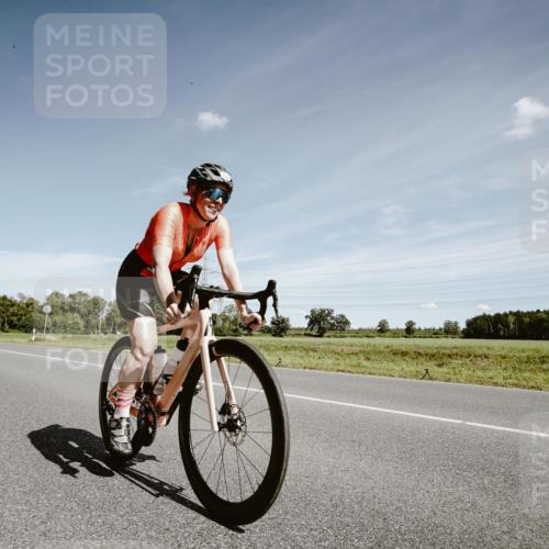 07.09.2025 - 19. Norderstedt Triathlon Michael Burmester http://msf.ph/oto/8859369 07.09.2025 12:43:38 Radfahren 1212, 1337 meine-sportfotos.de