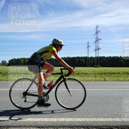 07.09.2025 - 19. Norderstedt Triathlon Michael Burmester http://msf.ph/oto/8859403 07.09.2025 11:38:33 Radfahren 860, 1236 meine-sportfotos.de