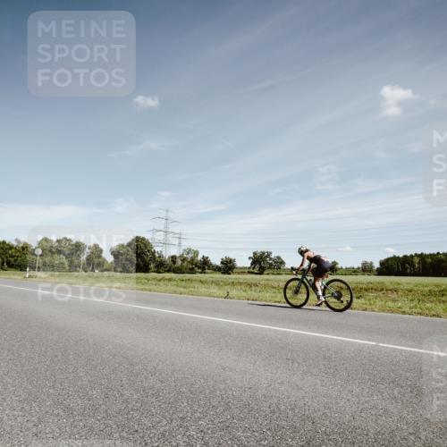 07.09.2025 - 19. Norderstedt Triathlon Michael Burmester http://msf.ph/oto/8859432 07.09.2025 12:44:09 Radfahren  meine-sportfotos.de