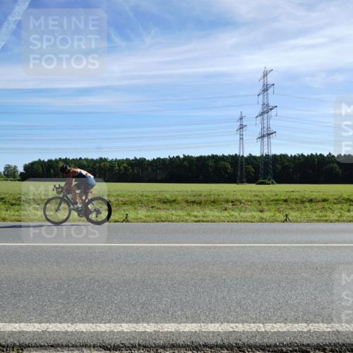 07.09.2025 - 19. Norderstedt Triathlon Michael Burmester http://msf.ph/oto/8859441 07.09.2025 11:39:01 Radfahren 203 meine-sportfotos.de