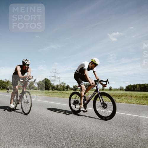 07.09.2025 - 19. Norderstedt Triathlon Michael Burmester http://msf.ph/oto/8859521 07.09.2025 12:44:59 Radfahren 167, 820, 1331 meine-sportfotos.de
