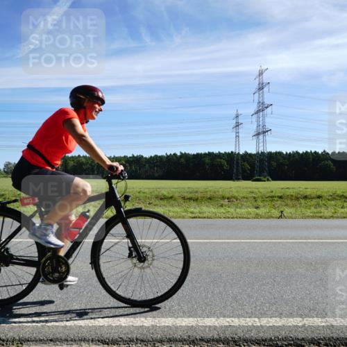 07.09.2025 - 19. Norderstedt Triathlon Michael Burmester http://msf.ph/oto/8859589 07.09.2025 11:40:22 Radfahren 803 meine-sportfotos.de