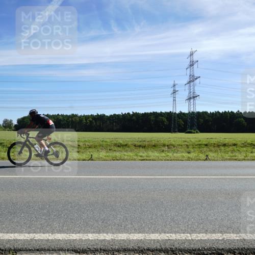 07.09.2025 - 19. Norderstedt Triathlon Michael Burmester http://msf.ph/oto/8859618 07.09.2025 11:40:46 Radfahren 748 meine-sportfotos.de