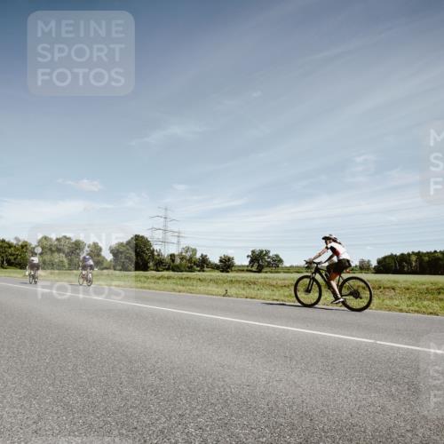 07.09.2025 - 19. Norderstedt Triathlon Michael Burmester http://msf.ph/oto/8859659 07.09.2025 12:46:36 Radfahren 1326 meine-sportfotos.de