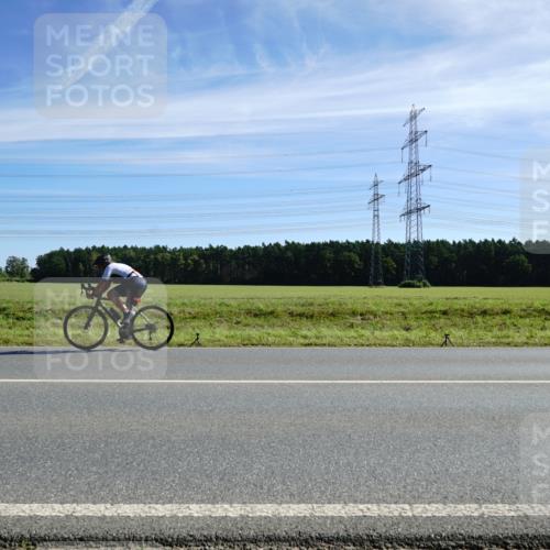 07.09.2025 - 19. Norderstedt Triathlon Michael Burmester http://msf.ph/oto/8859692 07.09.2025 11:41:10 Radfahren 768 meine-sportfotos.de