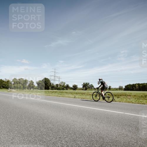 07.09.2025 - 19. Norderstedt Triathlon Michael Burmester http://msf.ph/oto/8859694 07.09.2025 12:47:10 Radfahren  meine-sportfotos.de