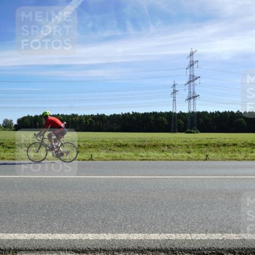 07.09.2025 - 19. Norderstedt Triathlon Michael Burmester http://msf.ph/oto/8859739 07.09.2025 11:41:38 Radfahren 703, 807, 1218 meine-sportfotos.de