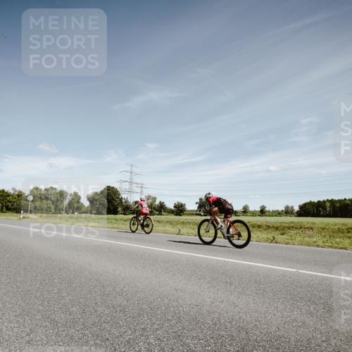 07.09.2025 - 19. Norderstedt Triathlon Michael Burmester http://msf.ph/oto/8859764 07.09.2025 12:47:59 Radfahren 304, 744 meine-sportfotos.de