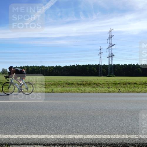 07.09.2025 - 19. Norderstedt Triathlon Michael Burmester http://msf.ph/oto/8859828 07.09.2025 11:42:20 Radfahren 1349 meine-sportfotos.de