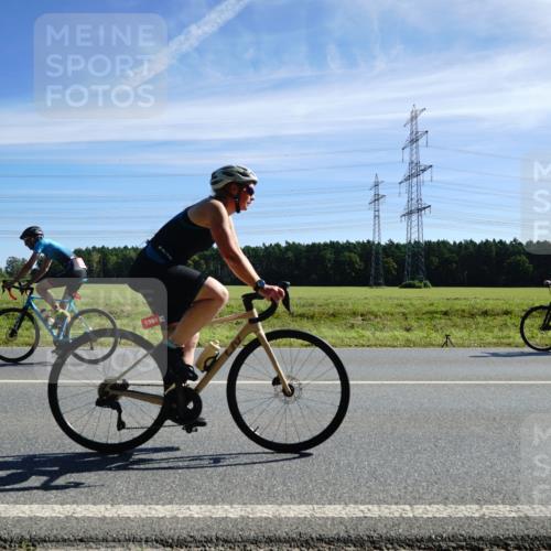 07.09.2025 - 19. Norderstedt Triathlon Michael Burmester http://msf.ph/oto/8859862 07.09.2025 11:43:02 Radfahren 185, 233, 1394 meine-sportfotos.de
