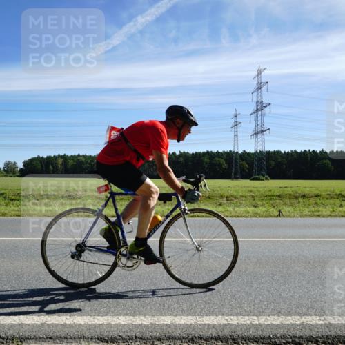 07.09.2025 - 19. Norderstedt Triathlon Michael Burmester http://msf.ph/oto/8859899 07.09.2025 11:43:42 Radfahren 830, 1228 meine-sportfotos.de