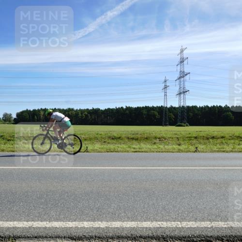 07.09.2025 - 19. Norderstedt Triathlon Michael Burmester http://msf.ph/oto/8859941 07.09.2025 11:44:16 Radfahren 1229 meine-sportfotos.de