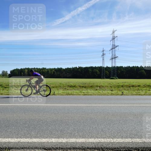 07.09.2025 - 19. Norderstedt Triathlon Michael Burmester http://msf.ph/oto/8860021 07.09.2025 11:45:14 Radfahren 1217 meine-sportfotos.de