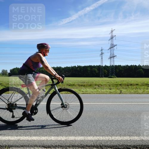 07.09.2025 - 19. Norderstedt Triathlon Michael Burmester http://msf.ph/oto/8860064 07.09.2025 11:45:59 Radfahren 162, 163, 170, 1383 meine-sportfotos.de