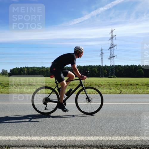 07.09.2025 - 19. Norderstedt Triathlon Michael Burmester http://msf.ph/oto/8860168 07.09.2025 11:47:11 Radfahren 1357 meine-sportfotos.de