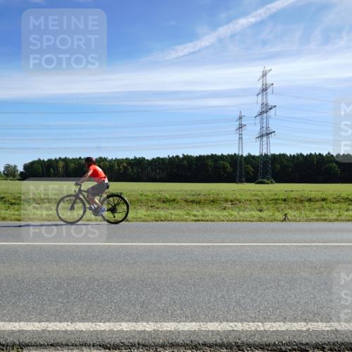 07.09.2025 - 19. Norderstedt Triathlon Michael Burmester http://msf.ph/oto/8860172 07.09.2025 11:47:17 Radfahren 191 meine-sportfotos.de