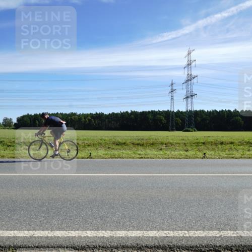07.09.2025 - 19. Norderstedt Triathlon Michael Burmester http://msf.ph/oto/8860396 07.09.2025 11:49:32 Radfahren  meine-sportfotos.de