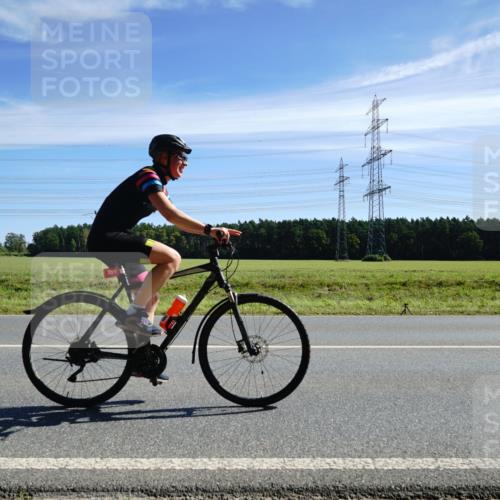 07.09.2025 - 19. Norderstedt Triathlon Michael Burmester http://msf.ph/oto/8860516 07.09.2025 11:51:33 Radfahren 299 meine-sportfotos.de