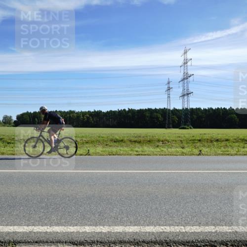 07.09.2025 - 19. Norderstedt Triathlon Michael Burmester http://msf.ph/oto/8860630 07.09.2025 11:52:32 Radfahren  meine-sportfotos.de