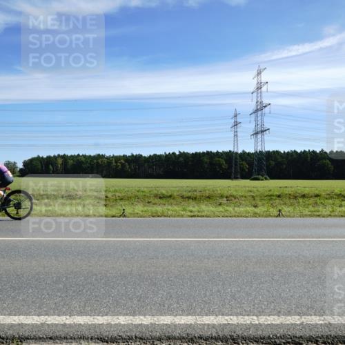 07.09.2025 - 19. Norderstedt Triathlon Michael Burmester http://msf.ph/oto/8860638 07.09.2025 11:52:35 Radfahren 729 meine-sportfotos.de