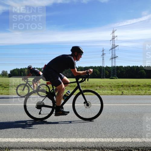 07.09.2025 - 19. Norderstedt Triathlon Michael Burmester http://msf.ph/oto/8860640 07.09.2025 11:52:37 Radfahren 729 meine-sportfotos.de
