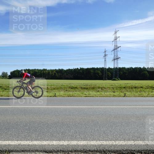 07.09.2025 - 19. Norderstedt Triathlon Michael Burmester http://msf.ph/oto/8860650 07.09.2025 11:52:54 Radfahren 136, 837 meine-sportfotos.de