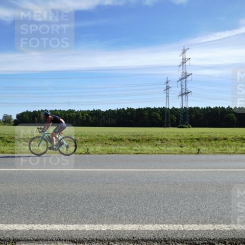 07.09.2025 - 19. Norderstedt Triathlon Michael Burmester http://msf.ph/oto/8860660 07.09.2025 11:53:10 Radfahren 778 meine-sportfotos.de