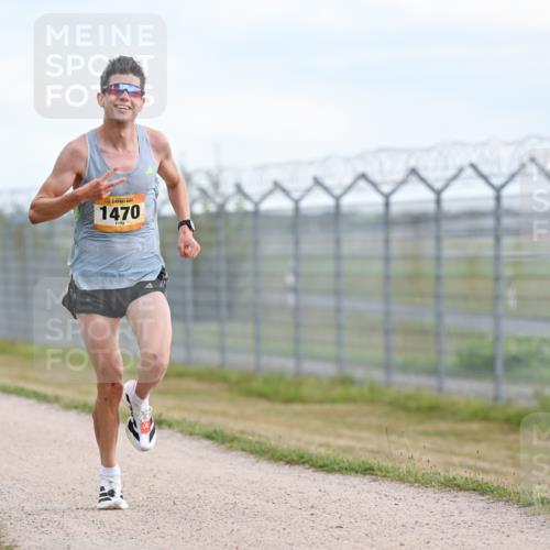 14.09.2025 - Airport Race Dr. Thomas Lammeyer http://msf.ph/oto/8860680 14.09.2025 11:45:57 Laufen 1470 meine-sportfotos.de
