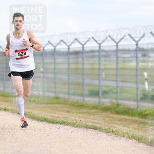 14.09.2025 - Airport Race Dr. Thomas Lammeyer http://msf.ph/oto/8860774 14.09.2025 11:50:00 Laufen 828 meine-sportfotos.de