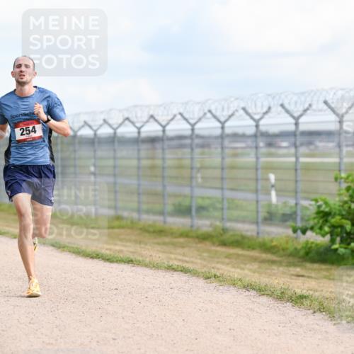 14.09.2025 - Airport Race Dr. Thomas Lammeyer http://msf.ph/oto/8860804 14.09.2025 11:50:28 Laufen 254 meine-sportfotos.de