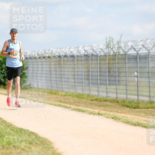 14.09.2025 - Airport Race Dr. Thomas Lammeyer http://msf.ph/oto/8860820 14.09.2025 11:50:55 Laufen 1527 meine-sportfotos.de