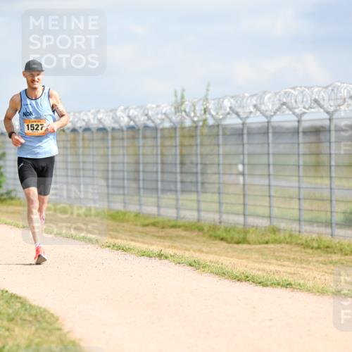 14.09.2025 - Airport Race Dr. Thomas Lammeyer http://msf.ph/oto/8860828 14.09.2025 11:50:56 Laufen 1527 meine-sportfotos.de